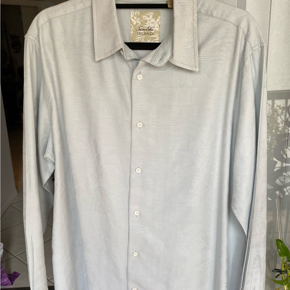 Taso Elba Men’s designer shirt blue on blue tropical print size large